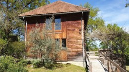 1547 -  MAISON  DE TYPE CANADIENNE, BARDAGE BOIS, CHARPENTE DOUGLAS, CONSTRUCTION 2008, SUR 6814 m2, AU CALME, TRES PROCHE DE FIGEAC (LOT)
