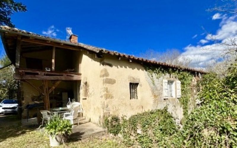 1485 - ANCIEN CORPS DE FERME DU SEGALA LOTOIS, SUR PLUS DE 15 HECTARES, AUX ENV DE FIGEAC (LOT)